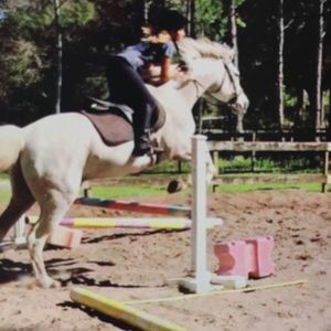 Meet your Posher, Chloe